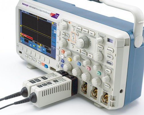 mso2000-mixed-signal-oscilloscope-probes.jpg MSO2000系列,更多探頭接口,更多可能性